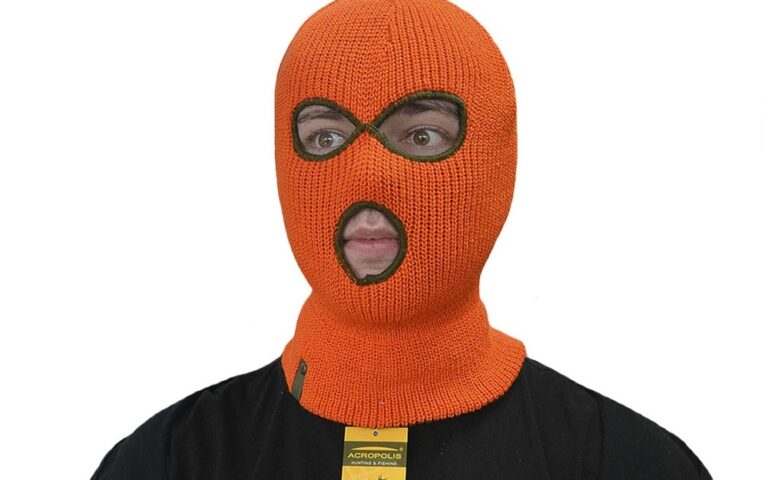 Demi-season hats and balaclavas Acropolis