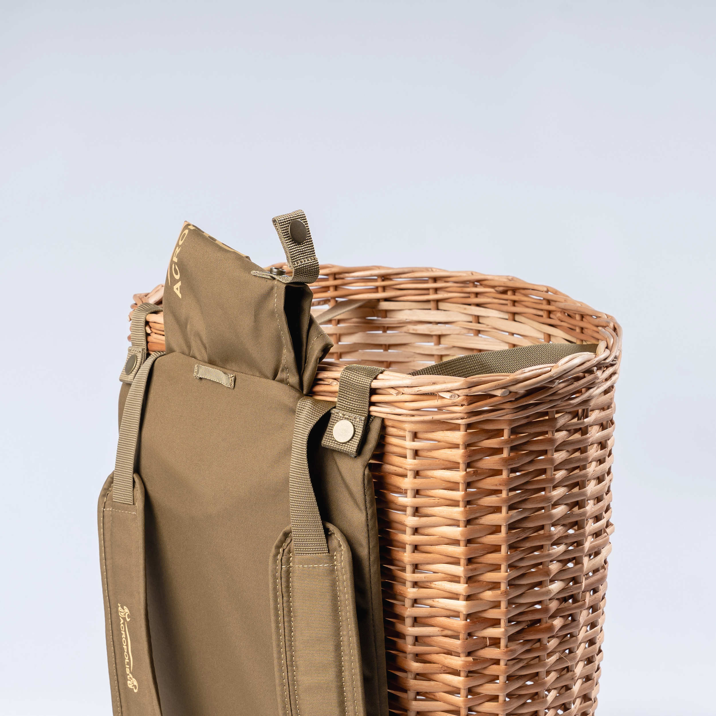 RNG-5mv Men’s Foraging Wicker Basket – Backpack for Picking Mushrooms