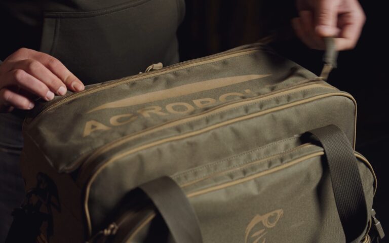 Acropolis RSF-3 / RSF-3b – a multifunctional fishing bag for feeder and carp fishing