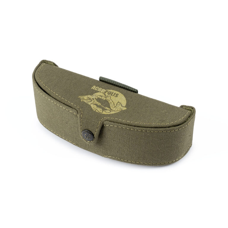 F-02/04r Glasses case. Print – Fisherman