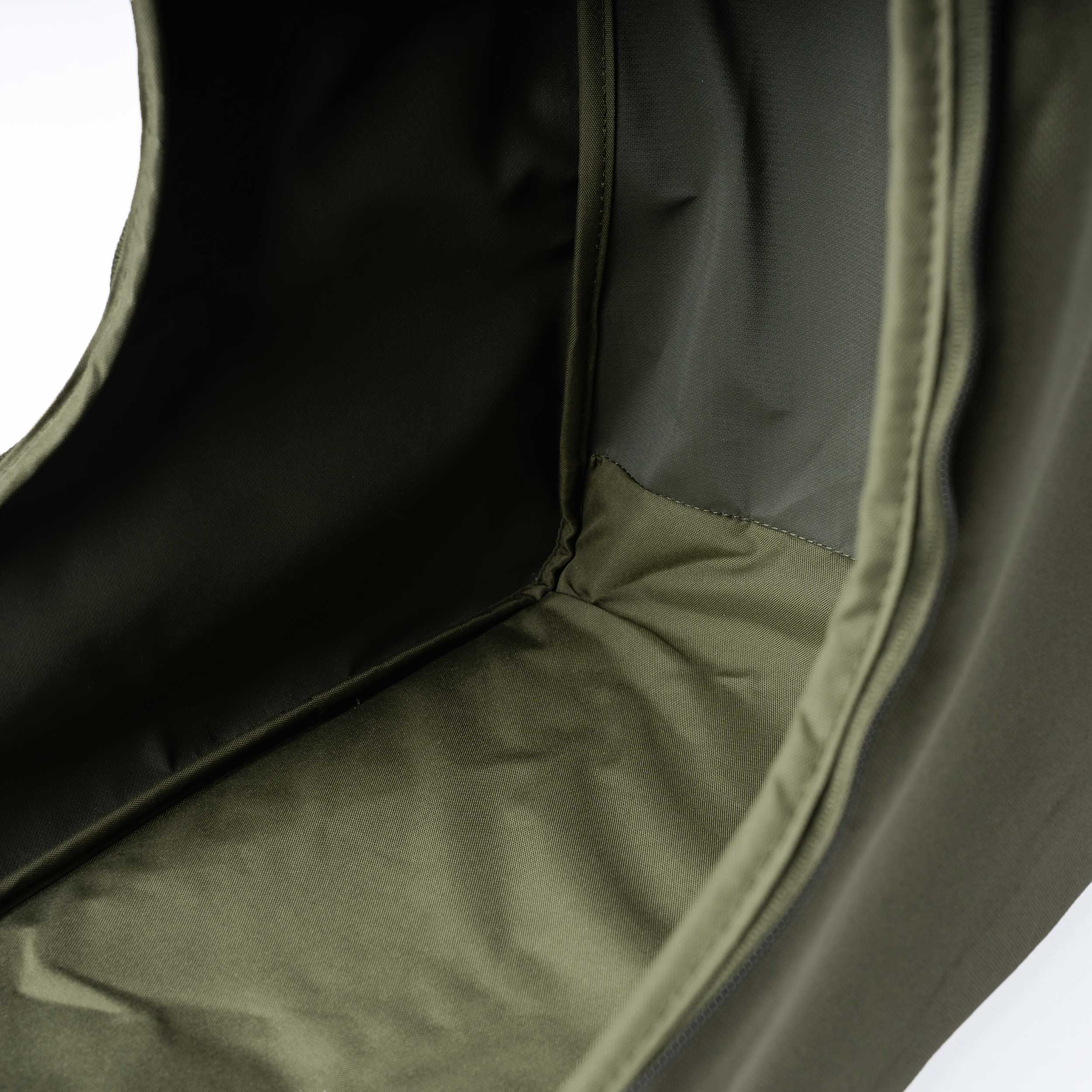 SDO-7 Boot Bag with Carrying Handle & Shoulder straps. Front Opening