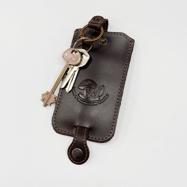 KL-1g Leather key holder – I hunt mushrooms