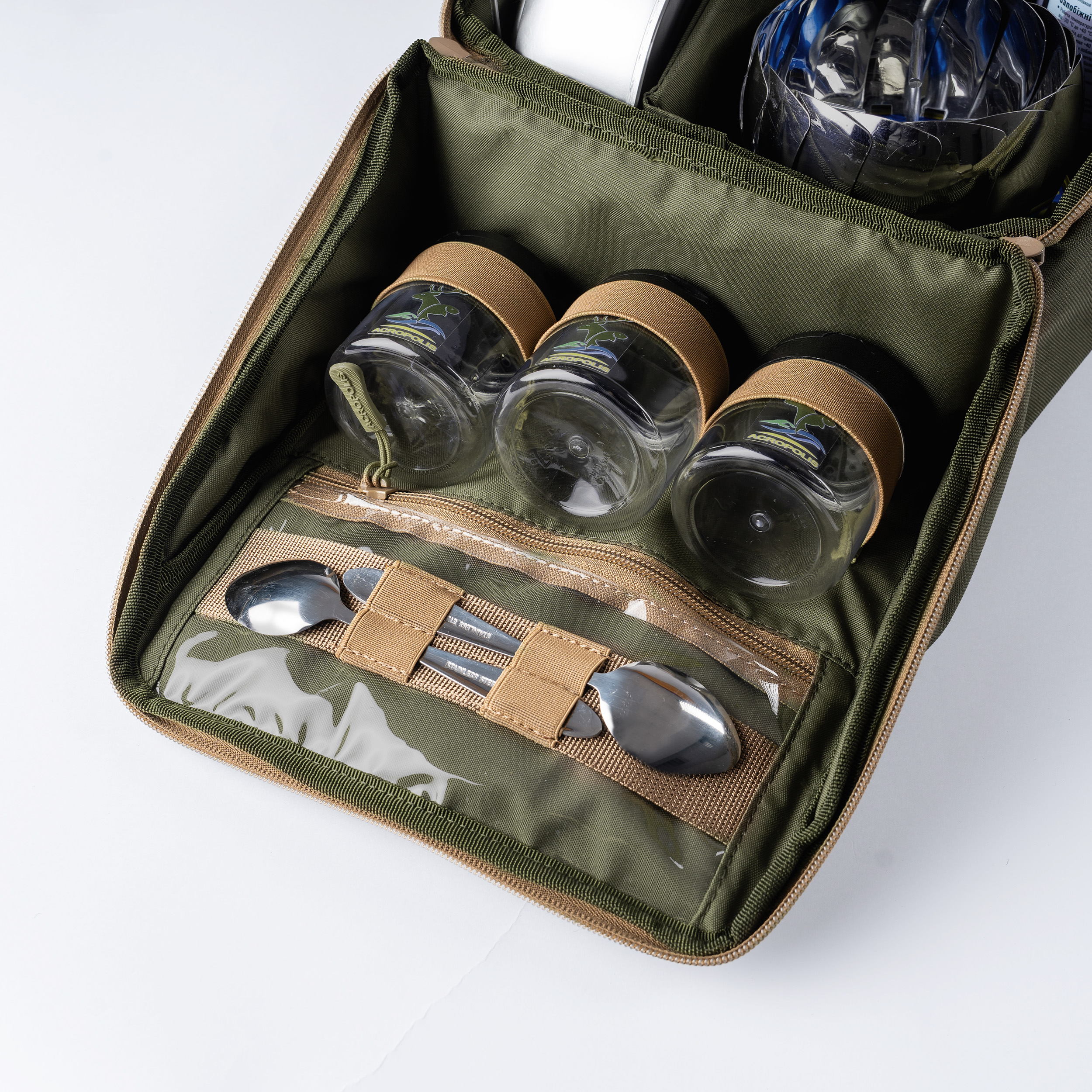ChHP-5 Picnic Set for Coffee and Tea for 2-4 Persons